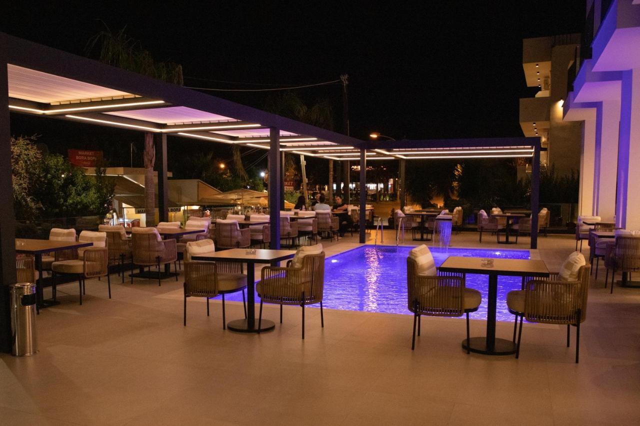 Colosseum Hotel Ksamil Exteriör bild